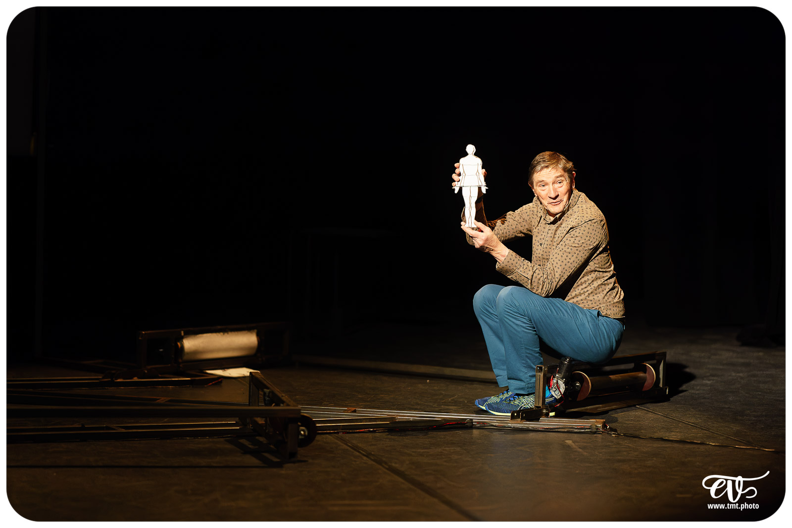 OÙ COURS-TU COMME ÇA ? (CIE PUCEANDPUNEZ)